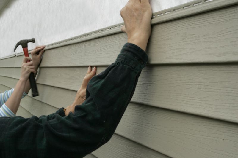 Experienced Siding Installer